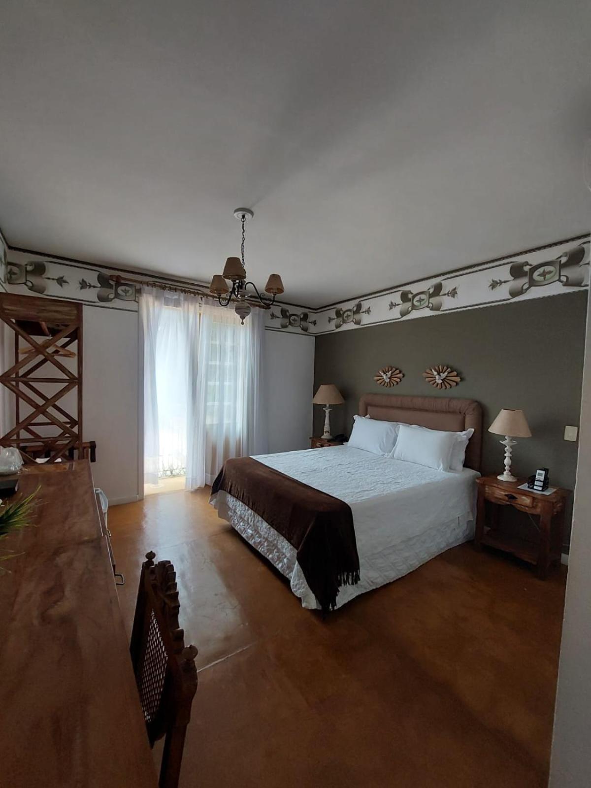 Double or Twin Room Spa Bath